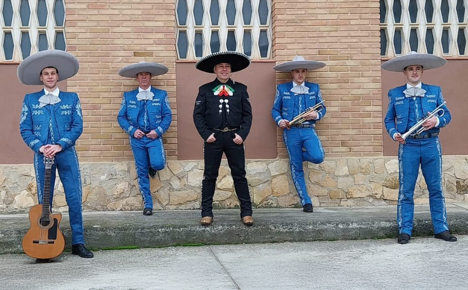 Día 13 actuación de Chuchín Ibáñez y sus Charros